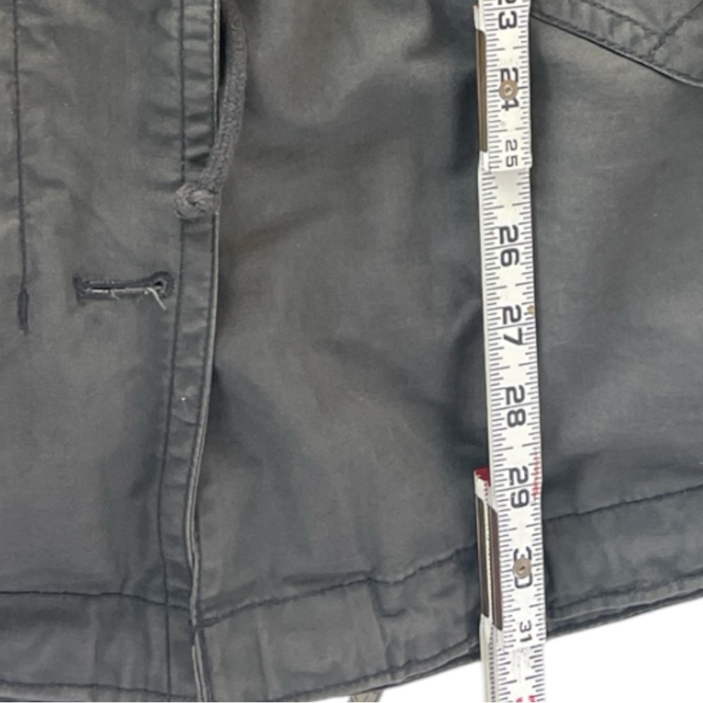 GAP Green Utility Jacket with Durable Cotton and Semi-Fitted Design - Picture 12 of 12